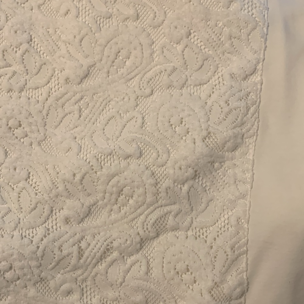 Charming Ivory Lace Crochet Front Women's Top - Picture 6 of 11